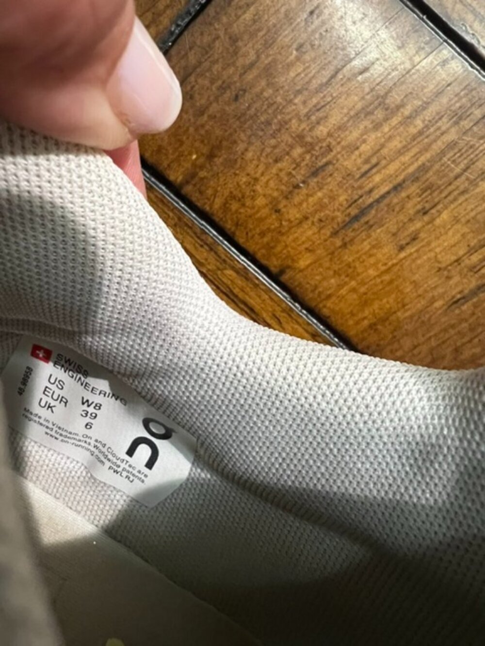 On Running Roger Advantage 1 Womens Size 8 - Picture 2 of 6